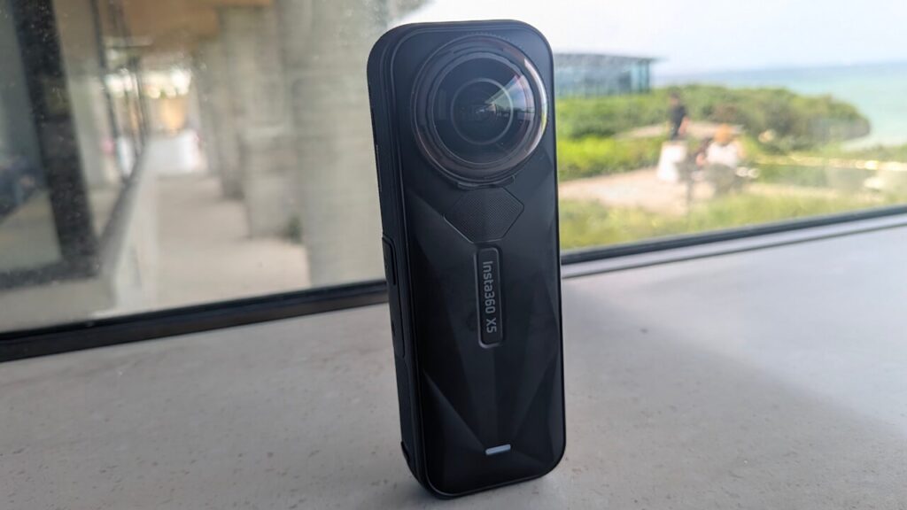 Insta360 X5