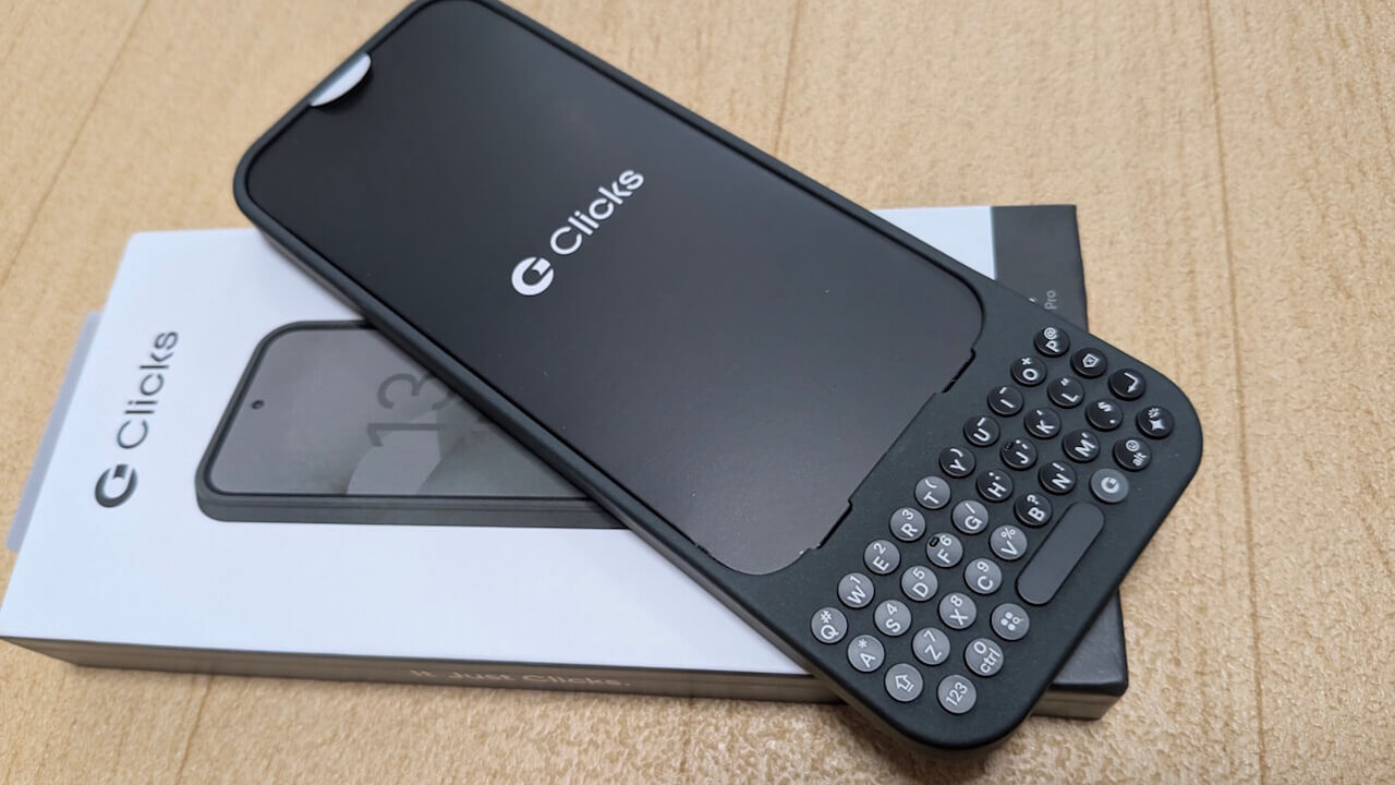 届いた！Pixel 9/9 Proキーボードケース「Clicks for Pixel」