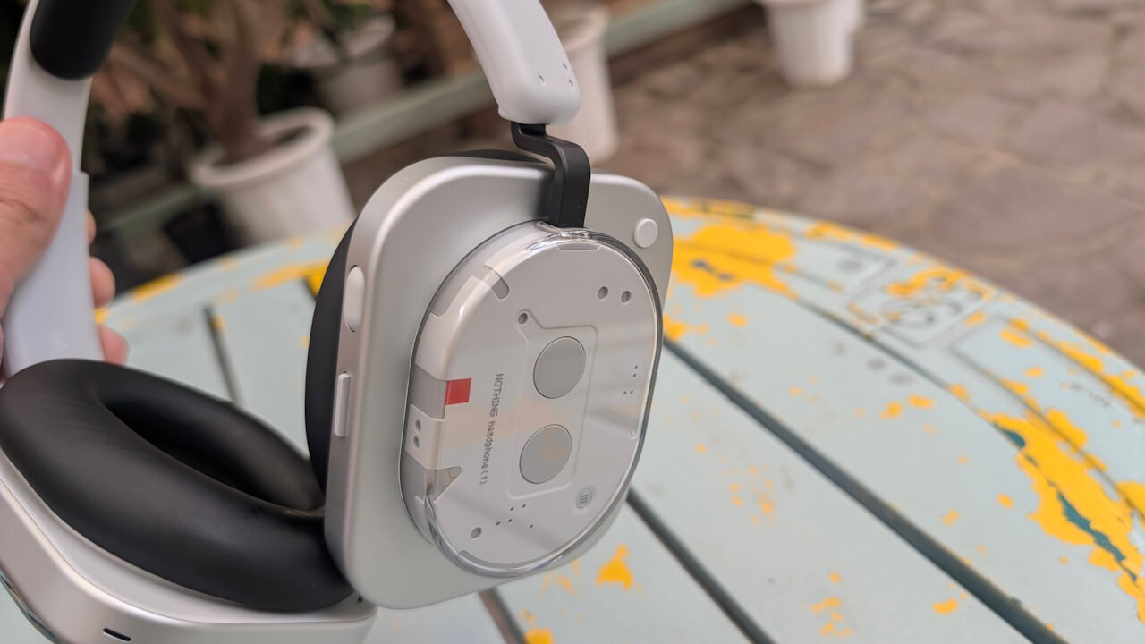 Nothing Headphone (1)