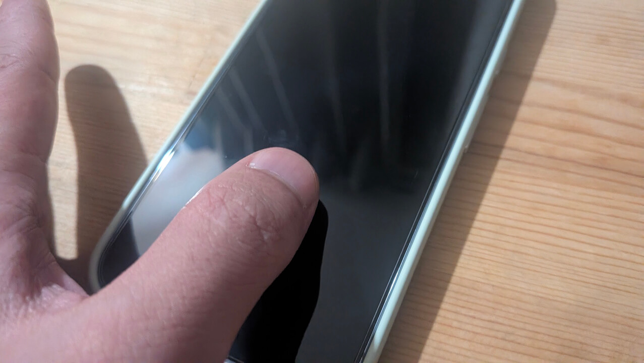 Pixel 9/10「画面オフ時の指紋認証」展開