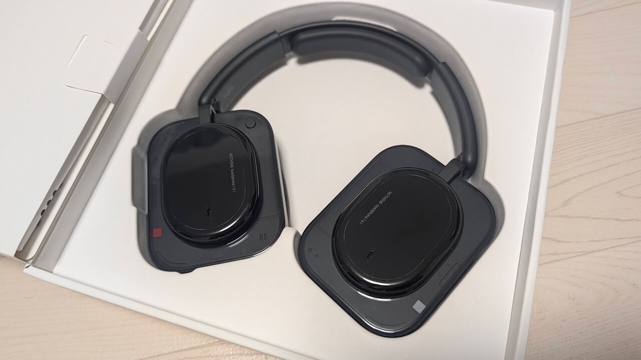 Nothing Headphone (a)